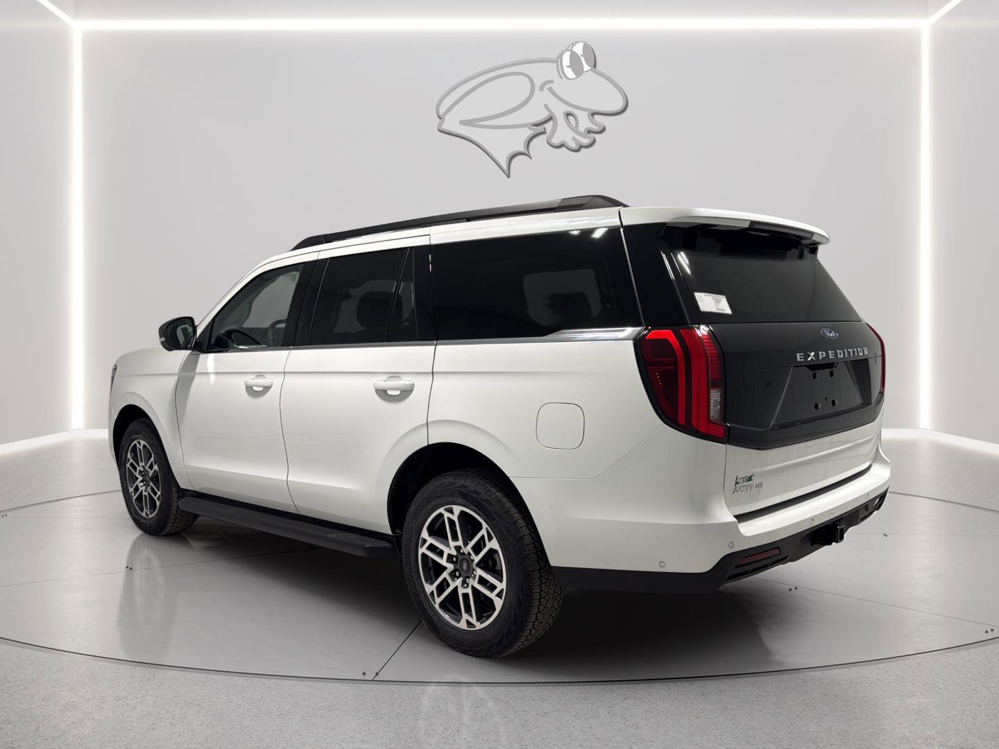 New 2025 Ford Expedition Active AWD/4WD image 4
