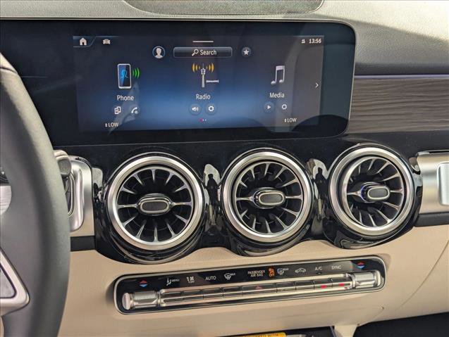 New 2026 Mercedes-Benz GLB 250 image 12