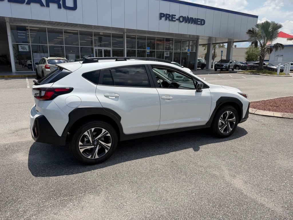 Used 2026 Subaru Crosstrek 2.5i Premium AWD/4WD image 3