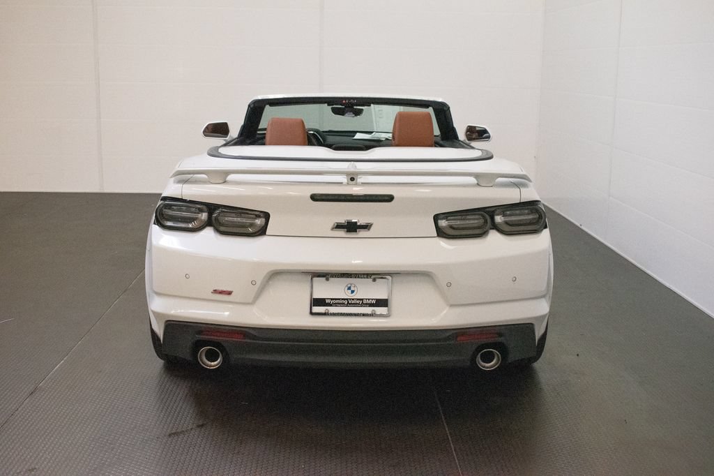 Used 2021 Chevrolet Camaro SS RWD image 5