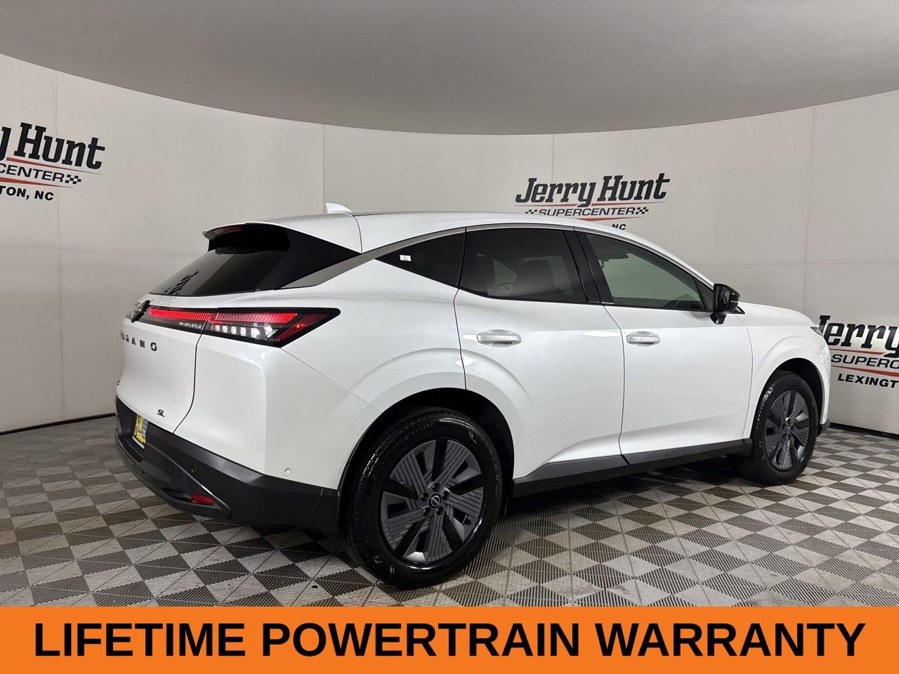 Used 2025 Nissan Murano SL AWD/4WD image 5