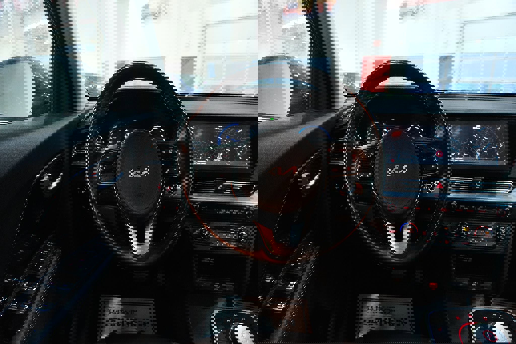 Used 2022 Kia Niro EX w/ Cold Weather Package image 29