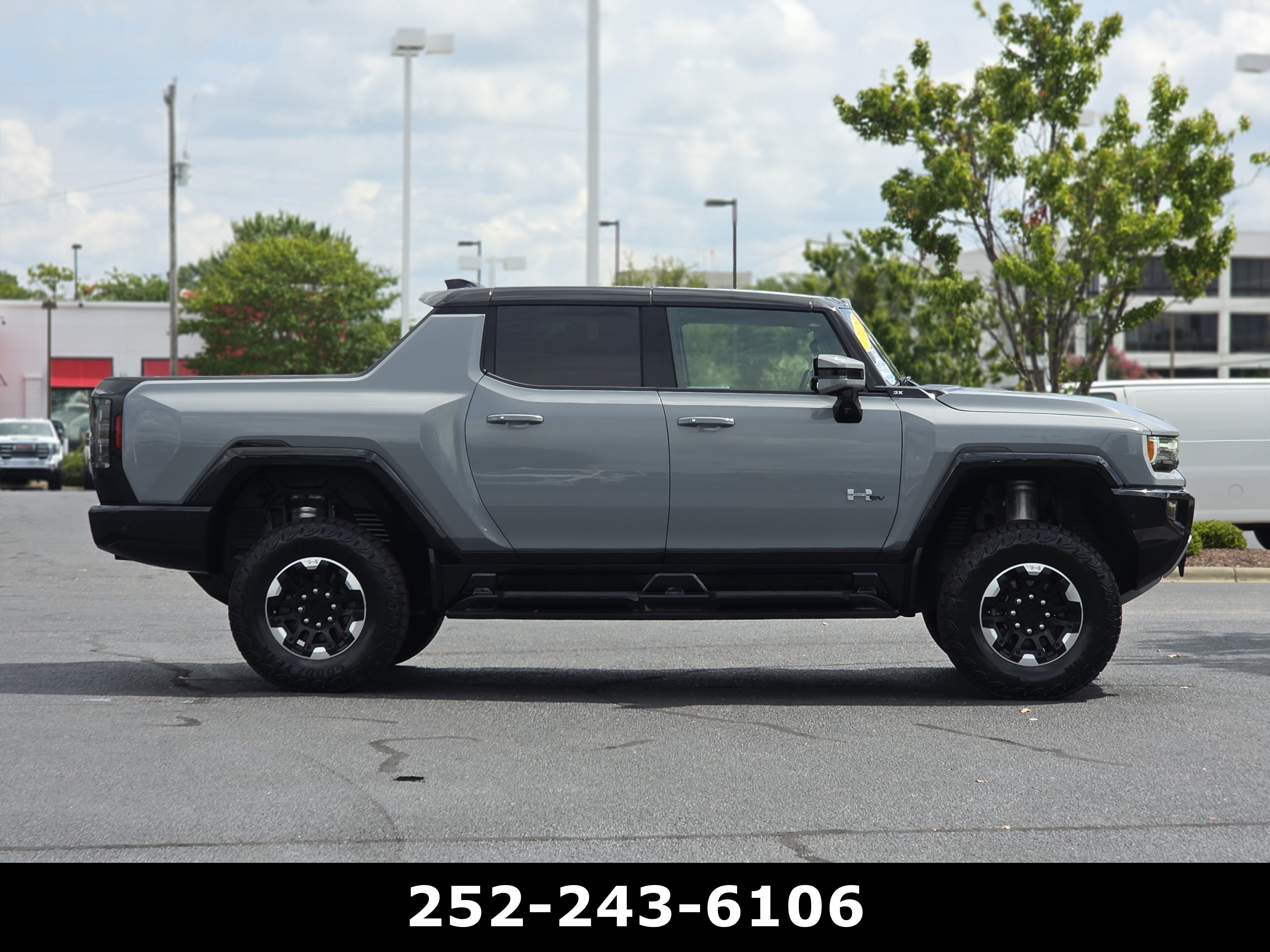 Used 2025 GMC Hummer EV 3X w/ Battery Pack, 24 Module Pack AWD/4WD image 8