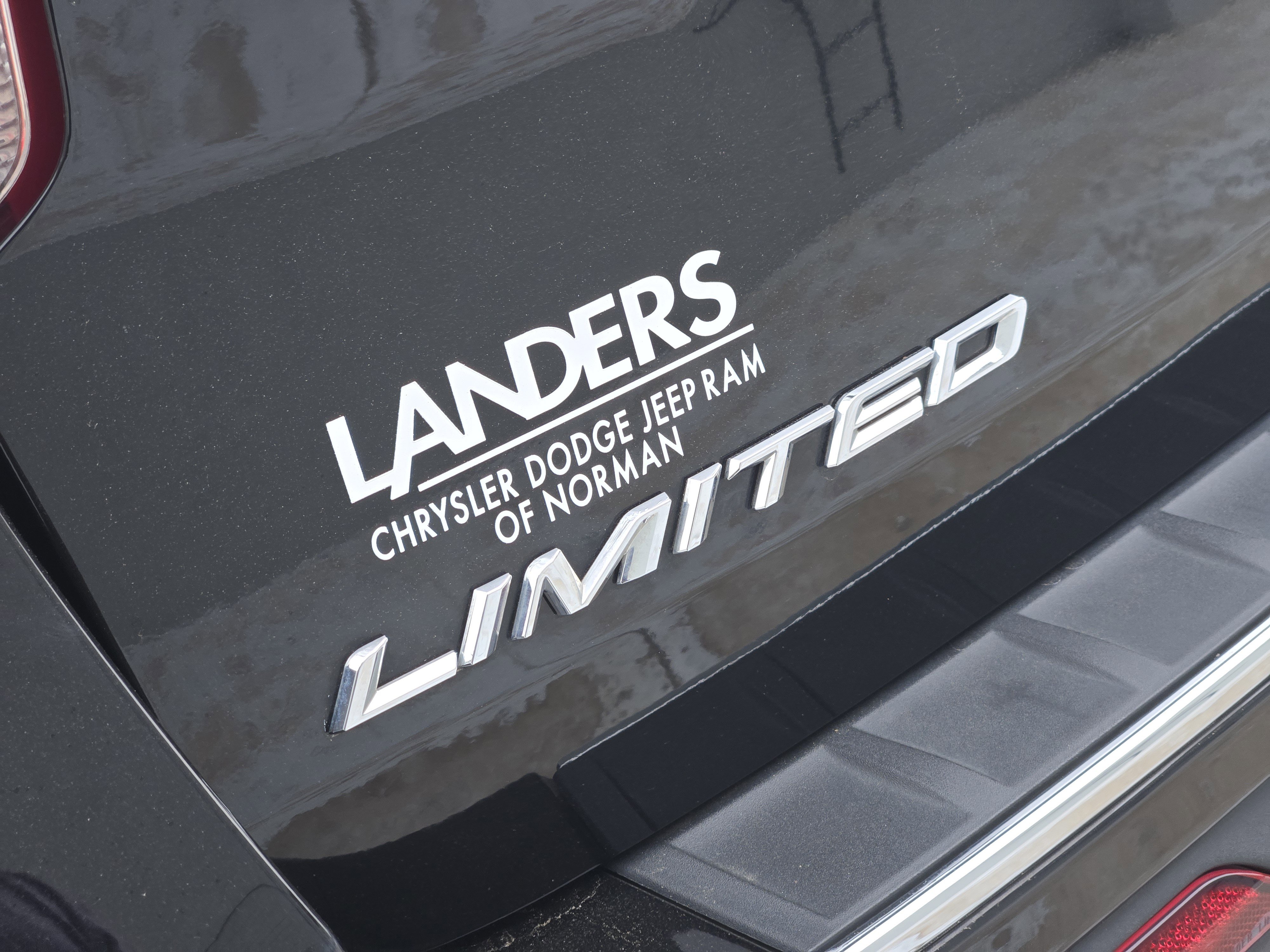 Used 2020 Ford Explorer Limited w/ Class III Trailer Tow Package image 13