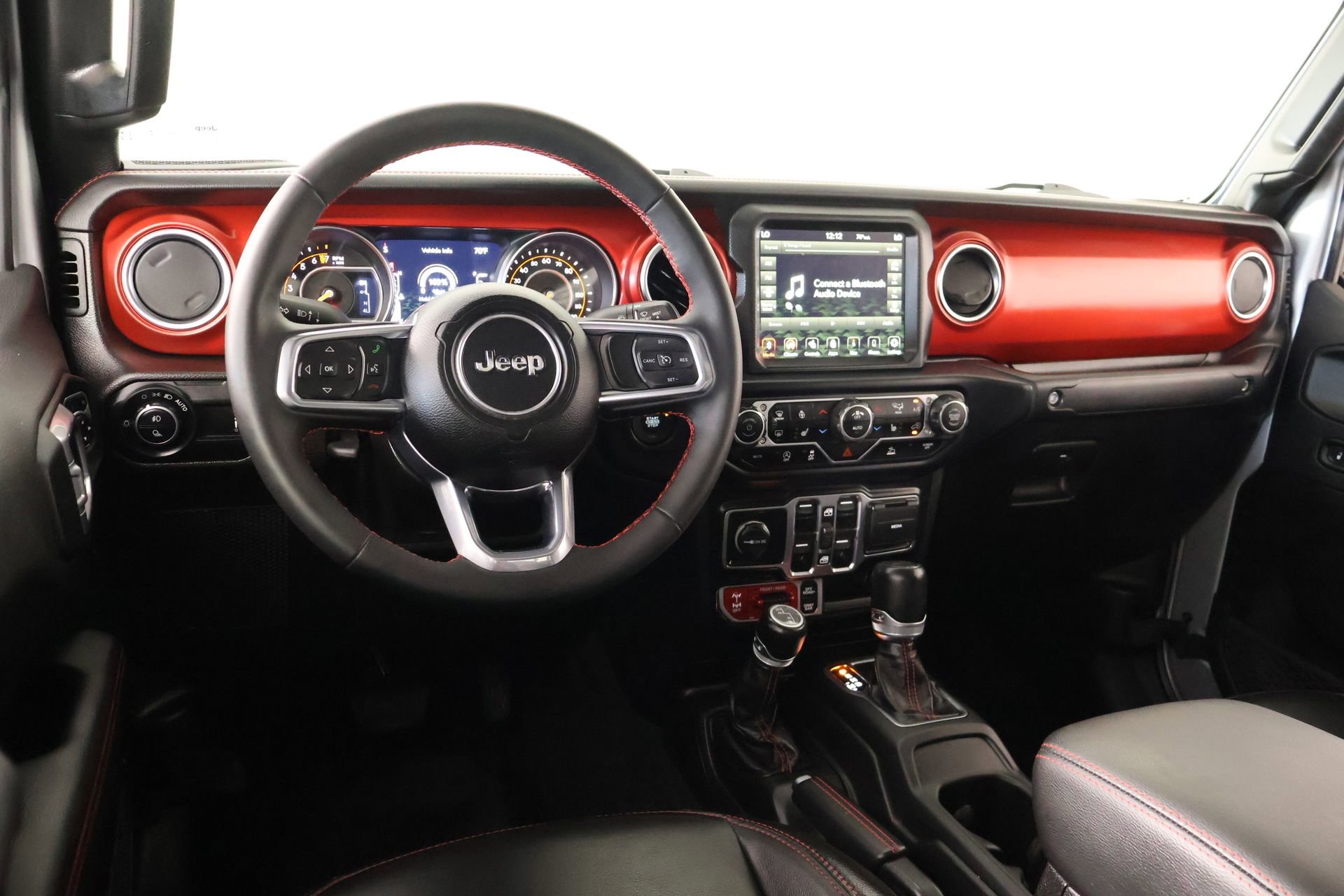 Used 2023 Jeep Gladiator Rubicon w/ LED Lighting Group AWD/4WD image 2