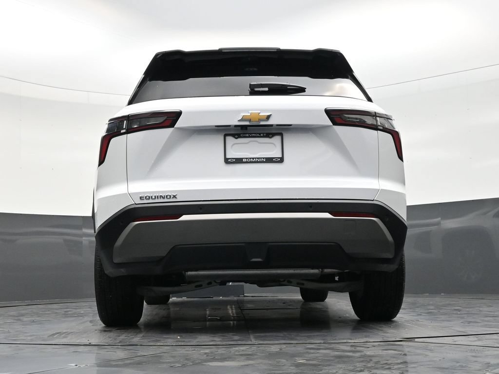 Used 2025 Chevrolet Equinox LT w/ Safety and Technology Package FWD image 22