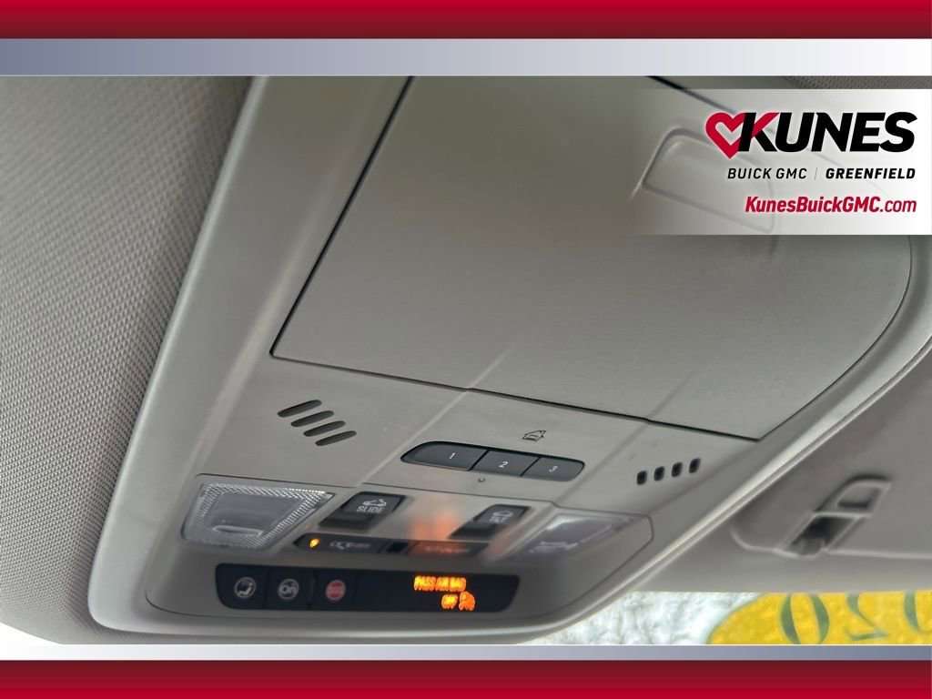 Used 2020 Buick Enclave Avenir w/ Avenir Technology Package image 23