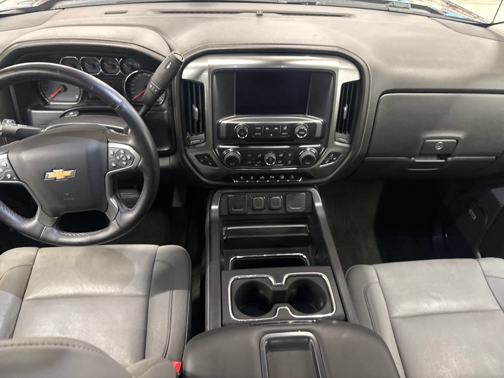 Used 2015 Chevrolet Silverado 1500 LTZ Z71 w/ LTZ Plus Package AWD/4WD image 11