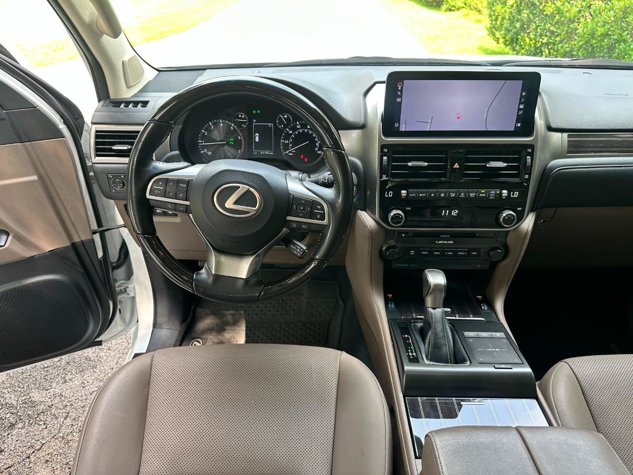 Used 2023 Lexus GX 460 Premium w/ Premium Package AWD/4WD image 34