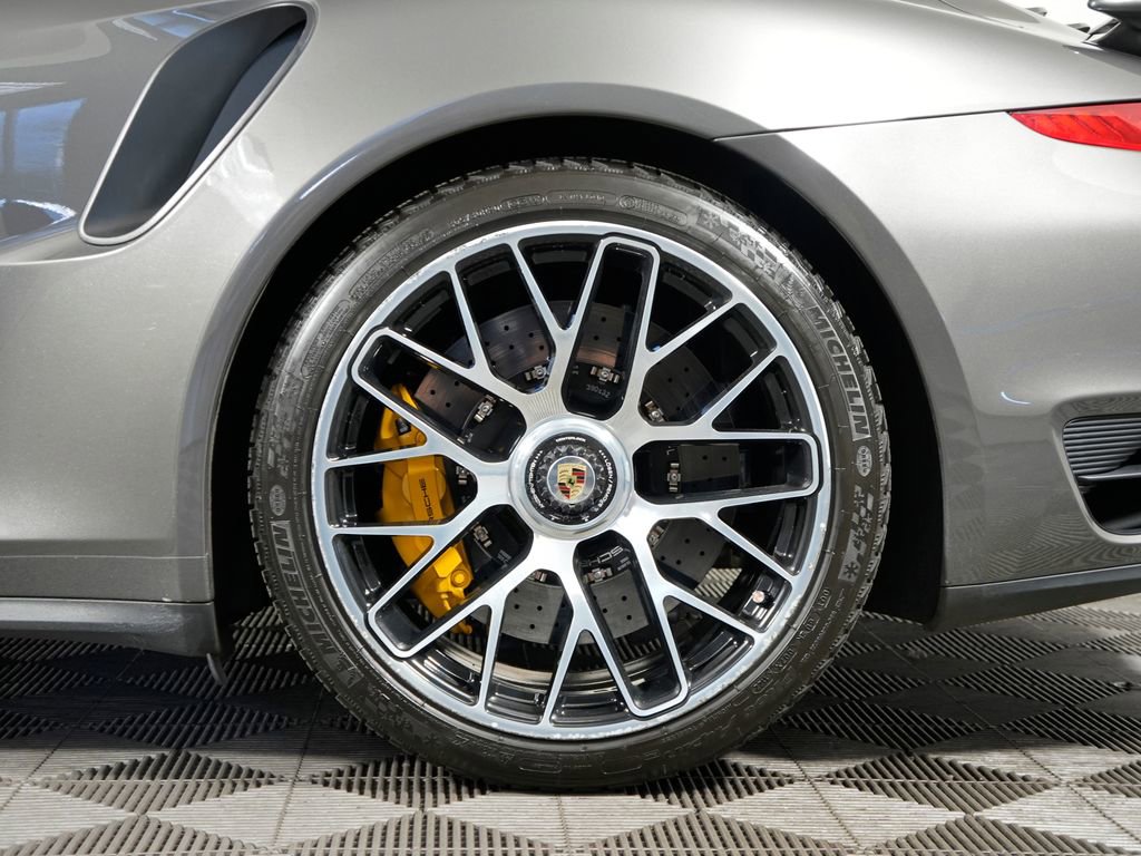 Certified 2016 Porsche 911 Turbo S image 18