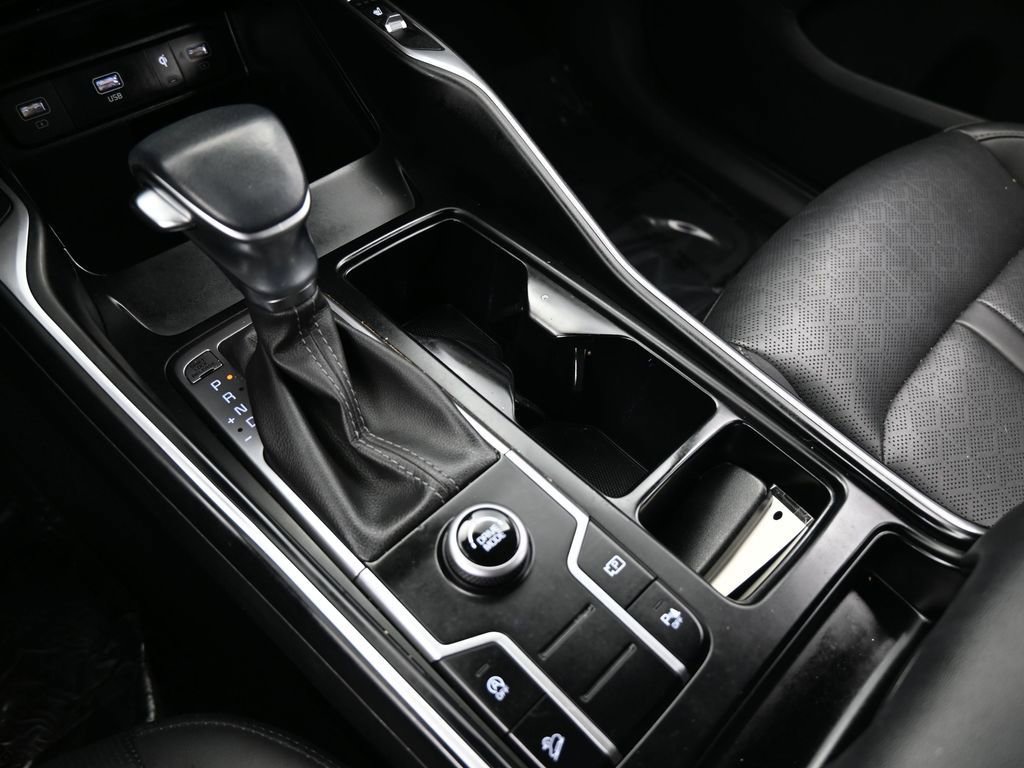 Used 2023 Kia Sorento S image 28