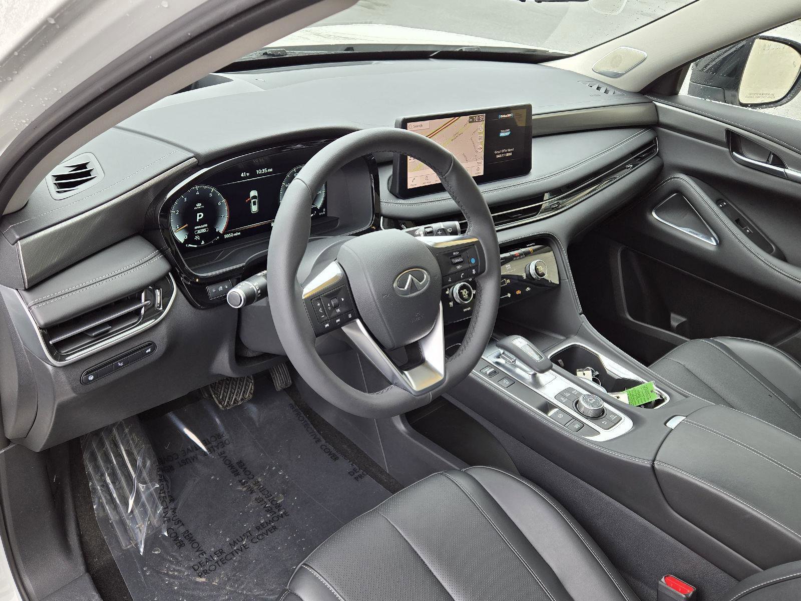 Certified 2025 INFINITI QX60 Luxe w/ Vision Package image 5