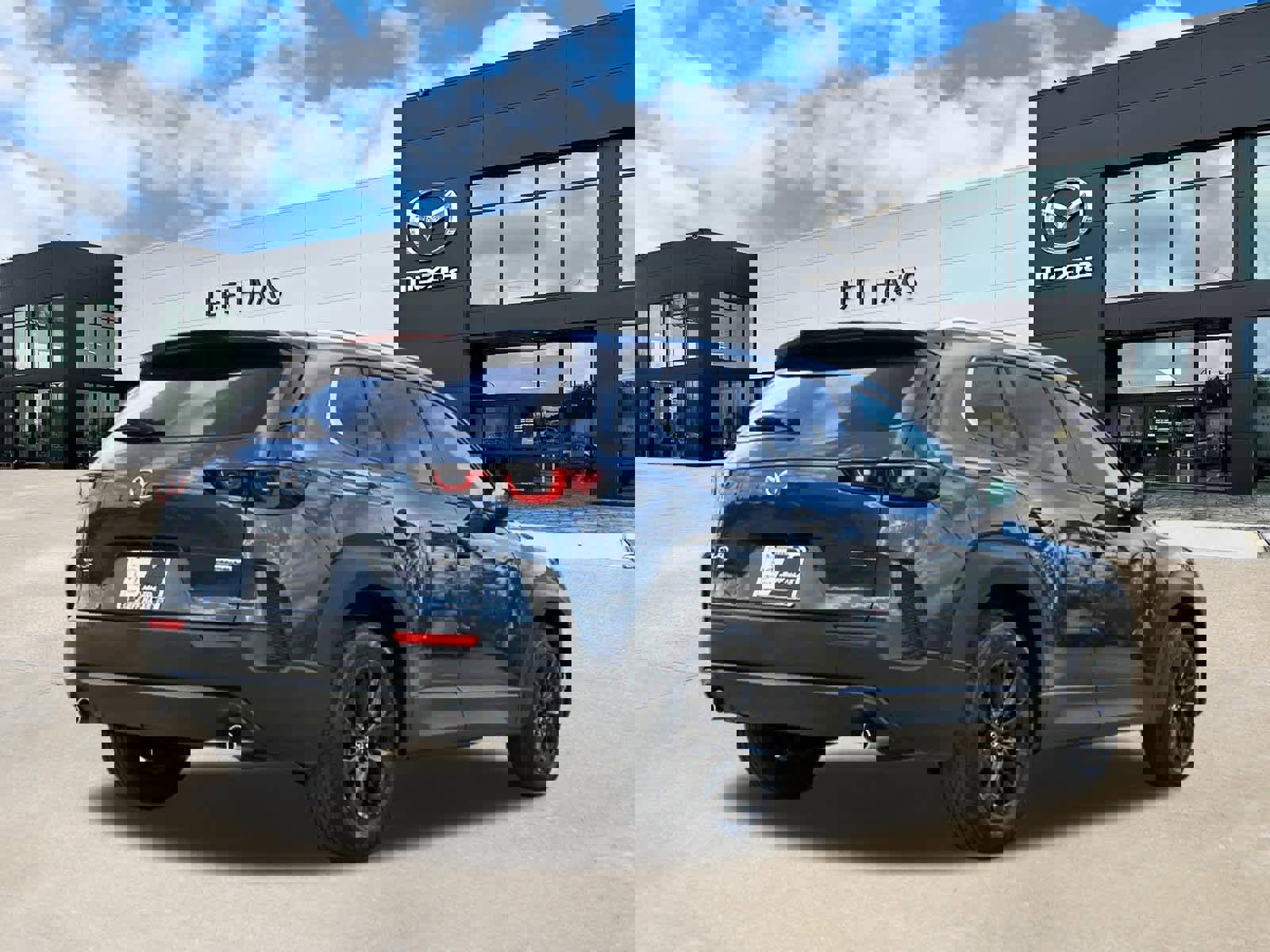 Used 2025 MAZDA CX-50 AWD 2.5 S w/ Premium Package image 3