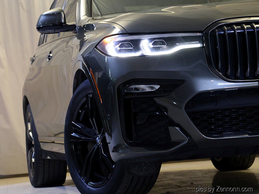 Used 2022 BMW X7 xDrive40i w/ M Sport Package image 4