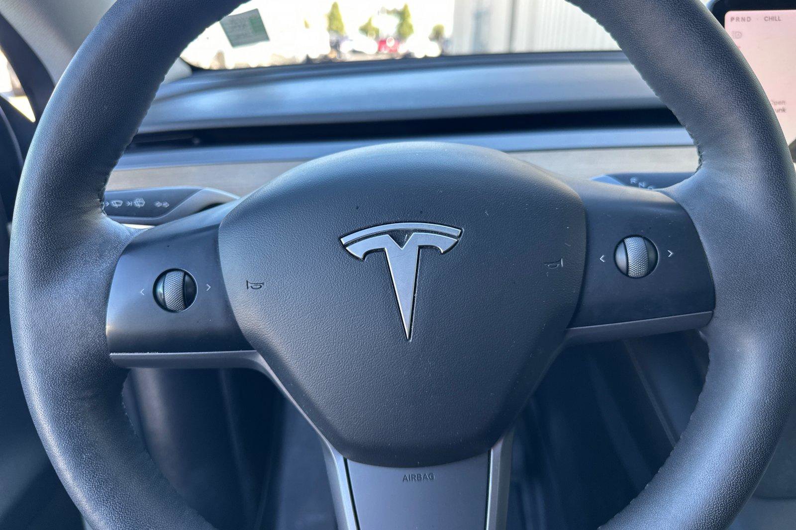 Used 2021 Tesla Model Y Long Range image 29
