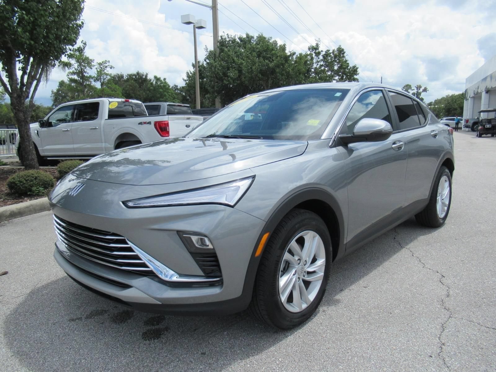 Used 2026 Buick Envista Preferred FWD image 3