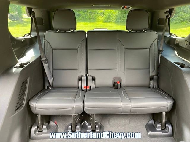 Used 2025 GMC Yukon Denali AWD/4WD image 45