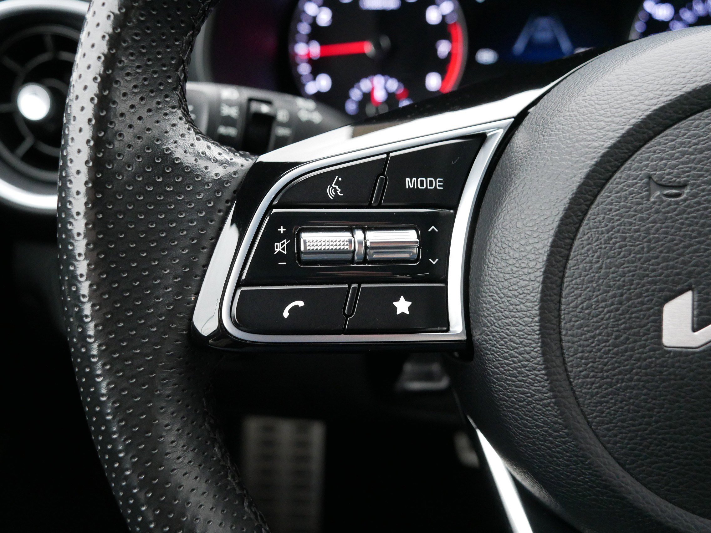 Certified 2023 Kia Forte GT-Line w/ GT-Line Premium Package image 31