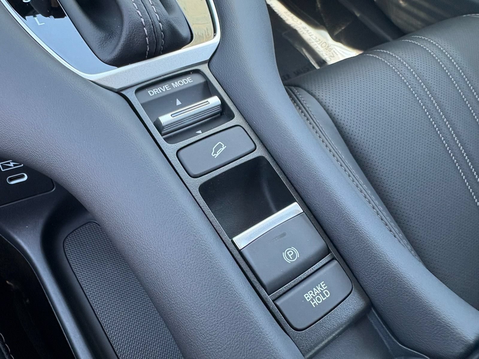 New 2027 Honda HR-V EX-L image 30