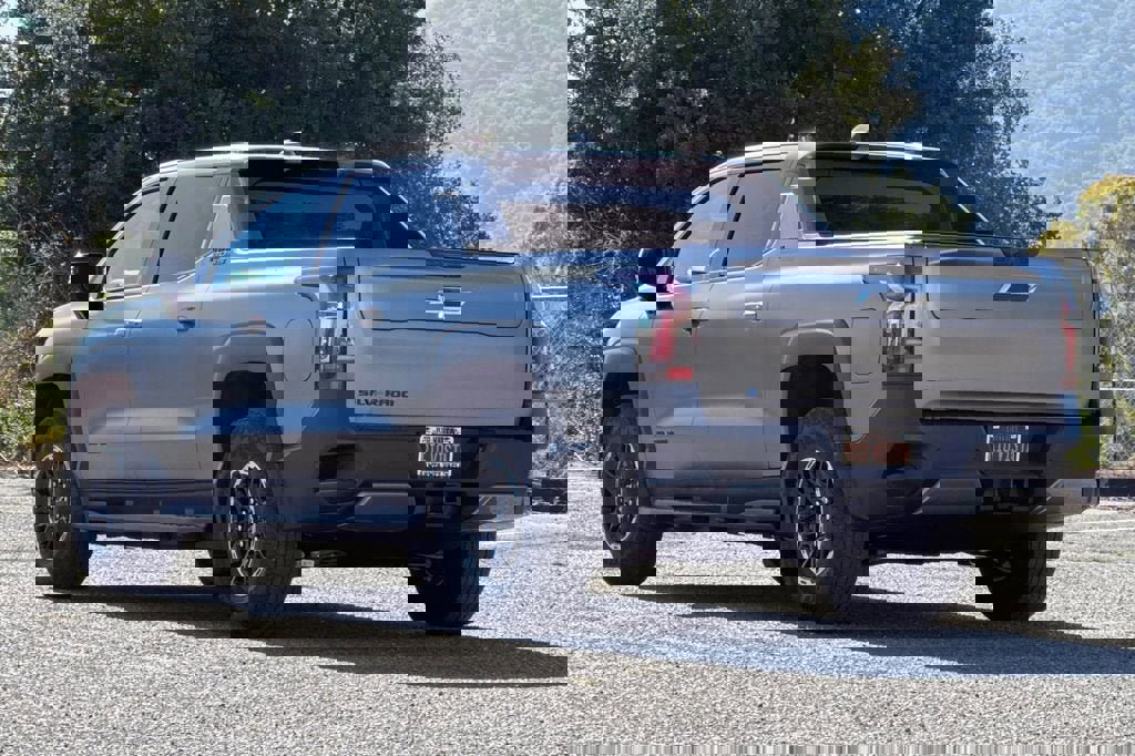 New 2026 Chevrolet Silverado EV Trail Boss AWD/4WD image 6