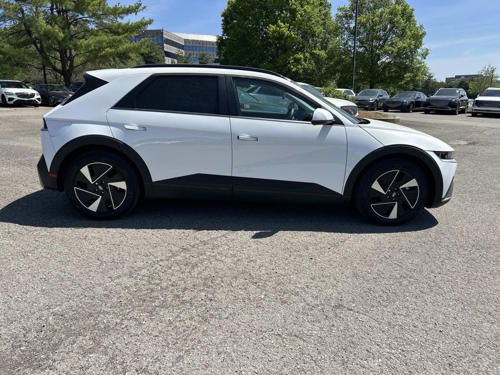 Used 2025 Hyundai Ioniq 5 SEL image 8