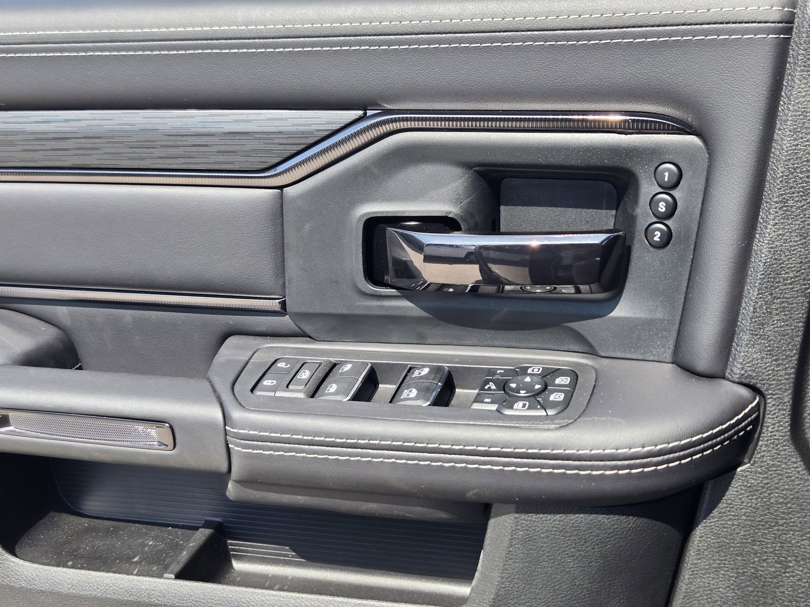 New 2026 RAM 2500 Rebel w/ Rebel Level 2 Equipment Group image 21