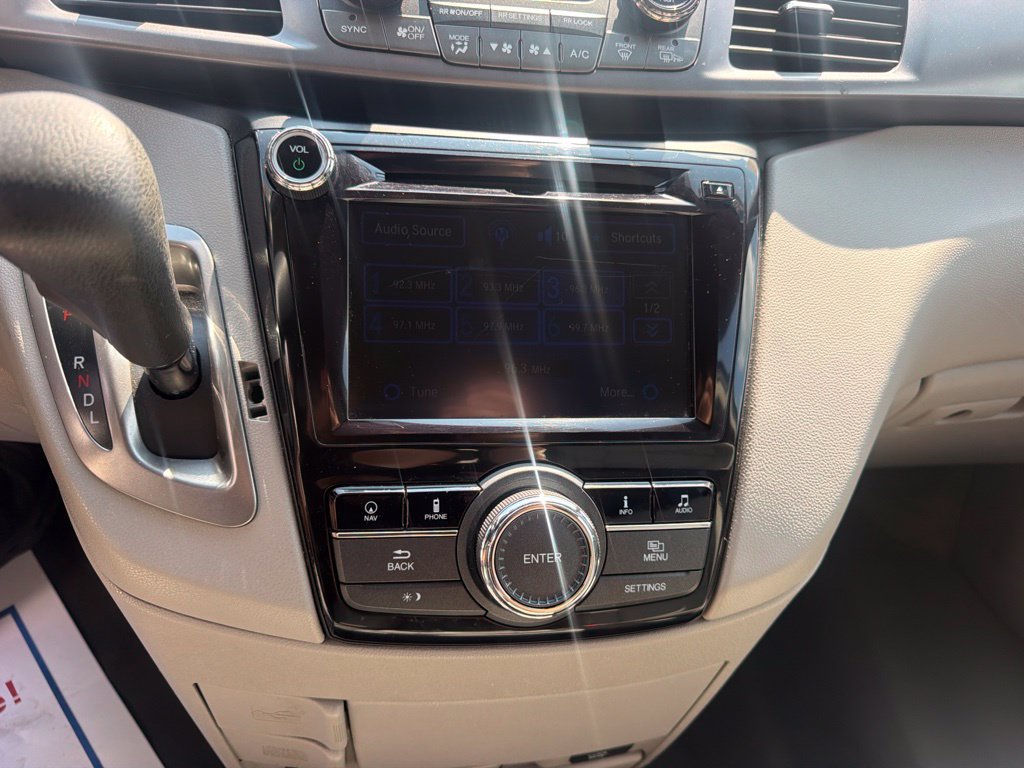 Used 2014 Honda Odyssey EX-L image 25