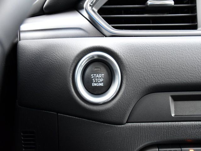 New 2025 MAZDA CX-5 AWD 2.5 S w/ Select Package image 14