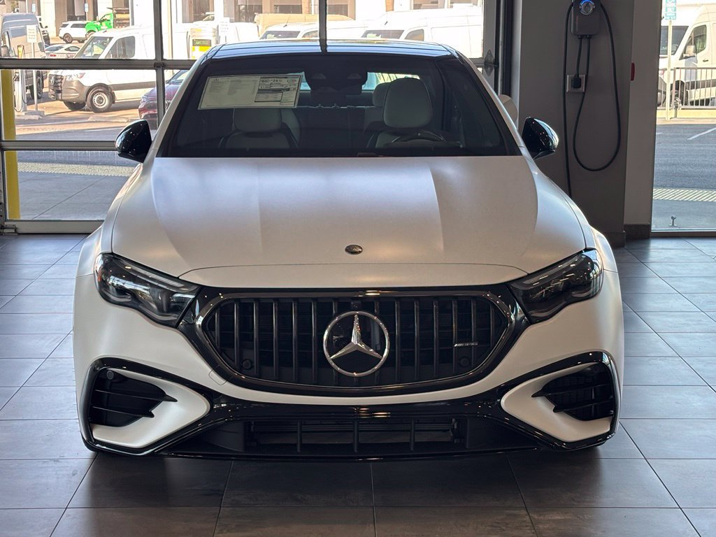 New 2027 Mercedes-Benz E 53 AMG e 4MATIC Sedan image 9