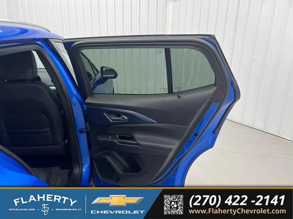 Used 2024 Chevrolet Equinox EV LT FWD image 12