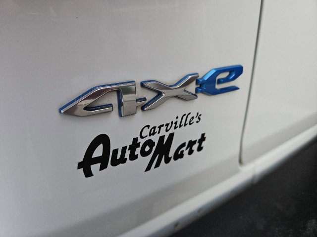 Used 2022 Jeep Wrangler Unlimited Sahara w/ Cold Weather Group image 22