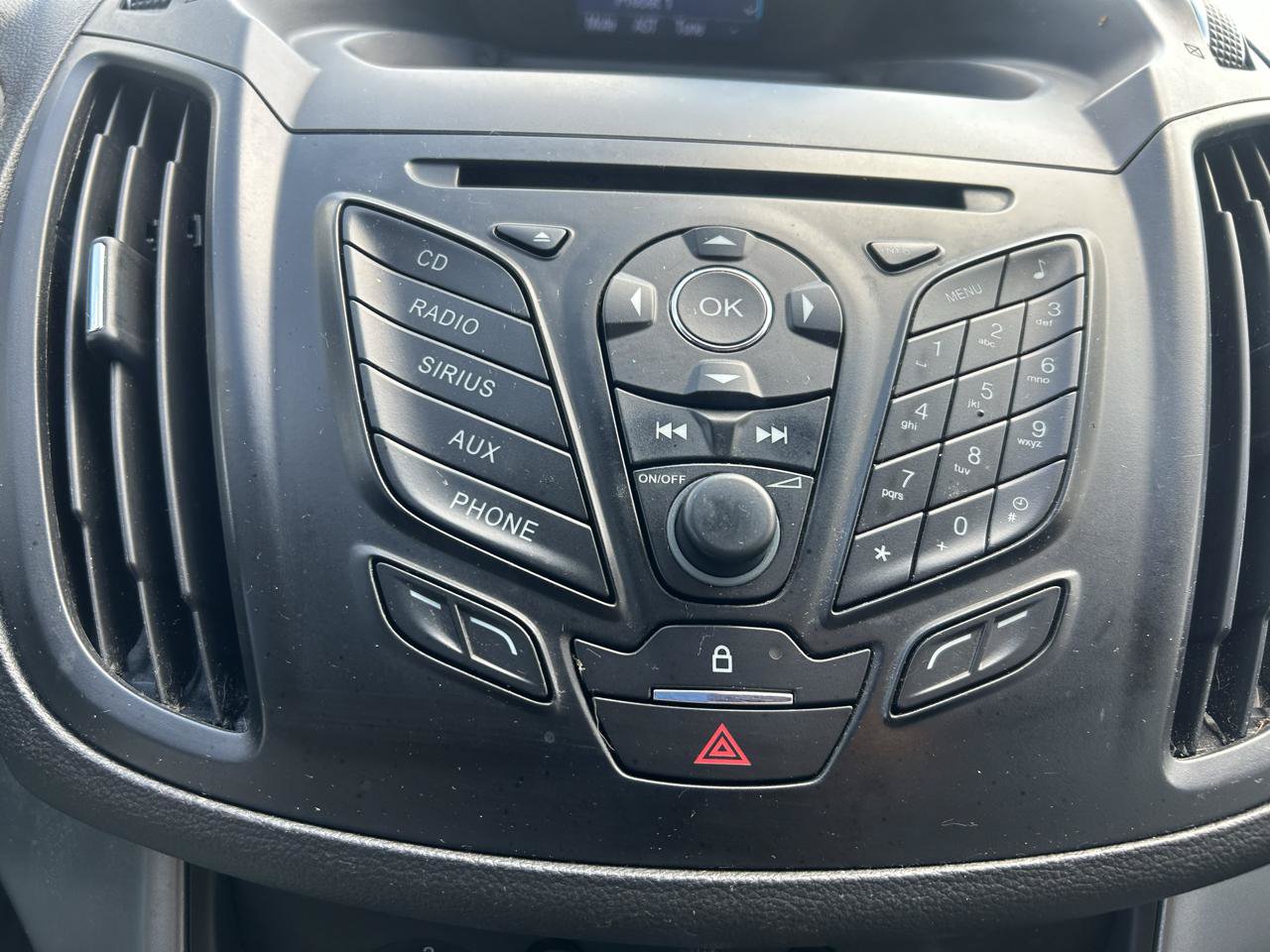 Used 2013 Ford Escape SE FWD image 23