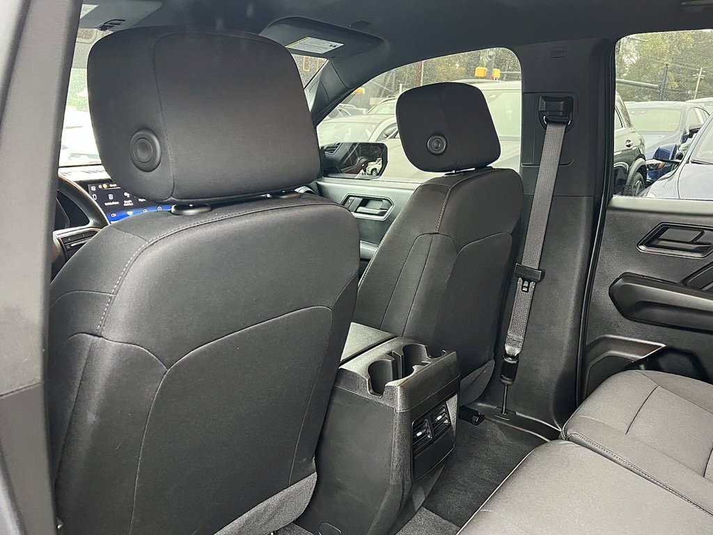 Used 2023 Chevrolet Colorado Trail Boss w/ Technology Package image 24