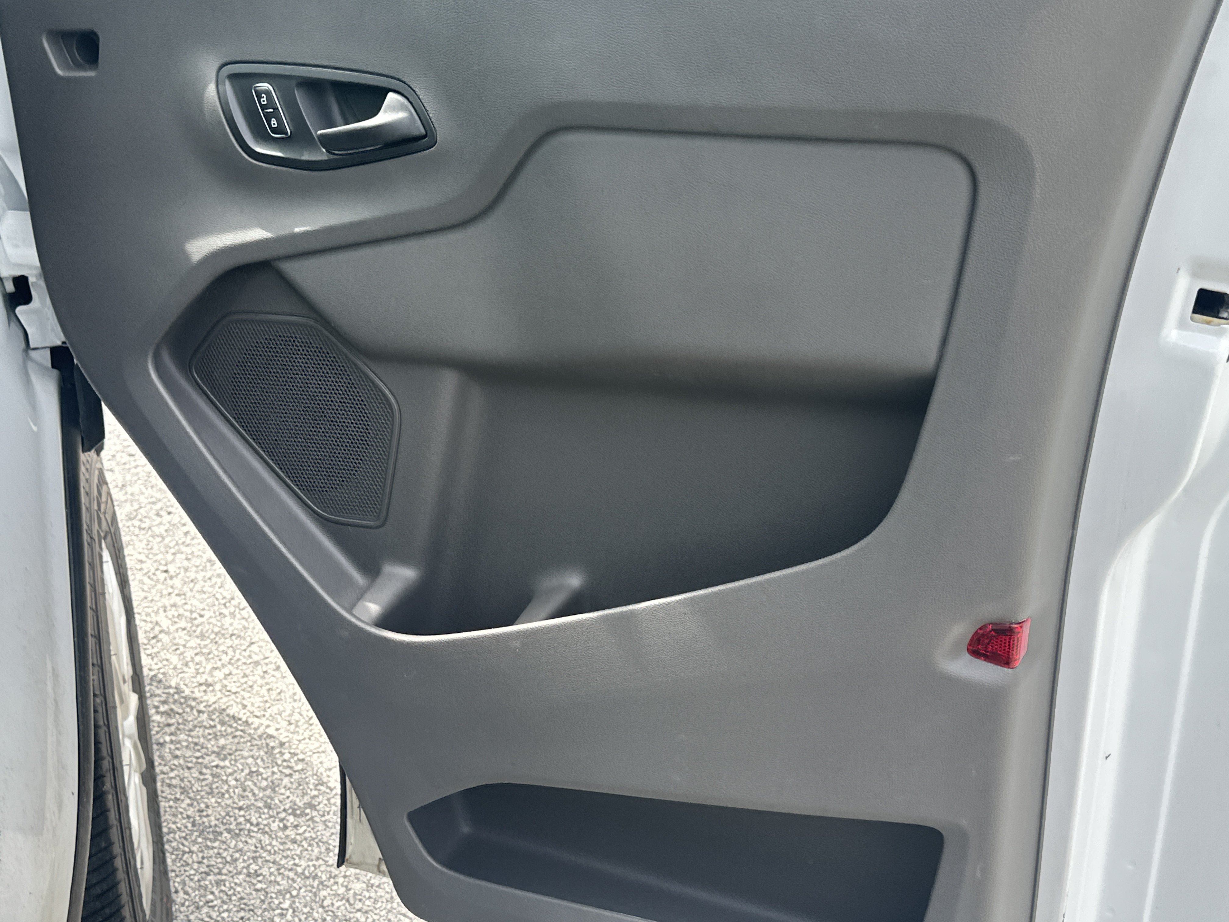 Used 2025 Ford Transit 250 Low Roof w/ Exterior Upgrade Package RWD image 14