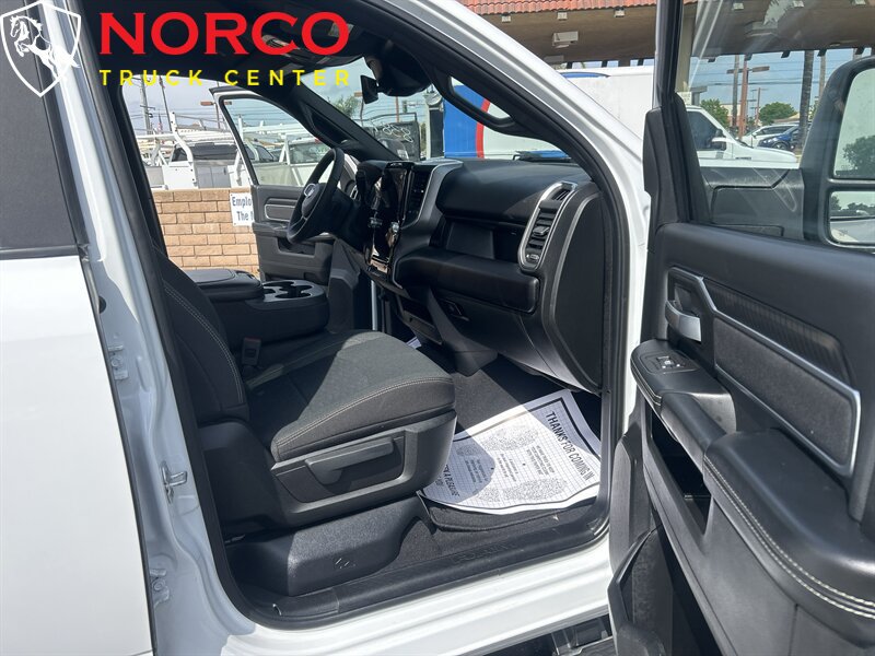 Used 2025 RAM 2500 Big Horn AWD/4WD image 11