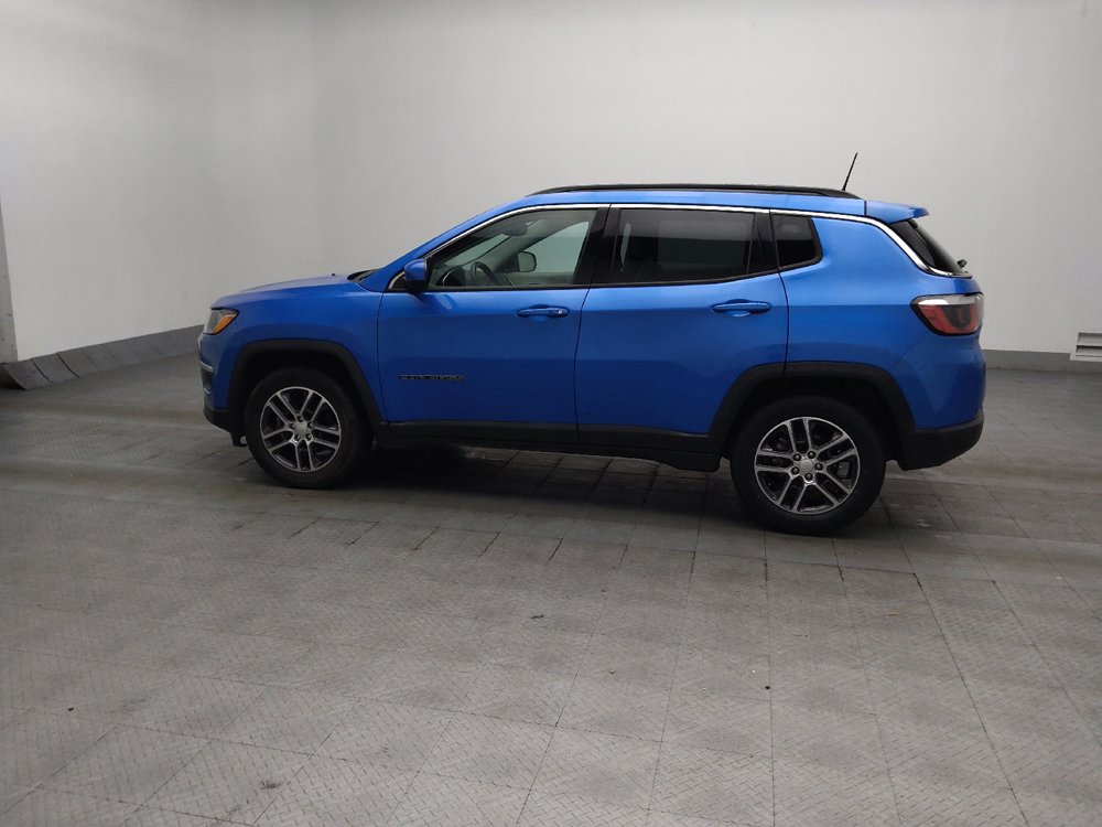 Used 2018 Jeep Compass Latitude w/ Popular Equipment Group FWD image 3