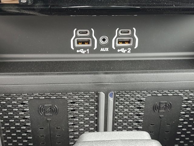 Used 2026 RAM 2500 Laramie AWD/4WD image 18