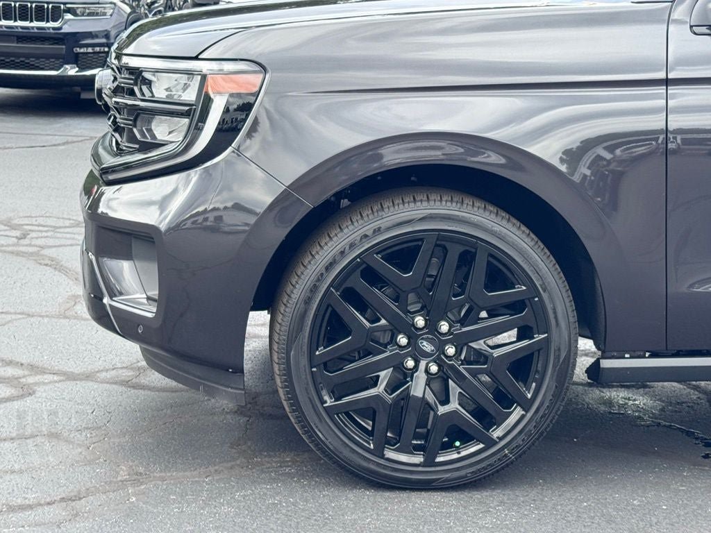 New 2027 Ford Expedition Platinum w/ Stealth Performance Package AWD/4WD image 43
