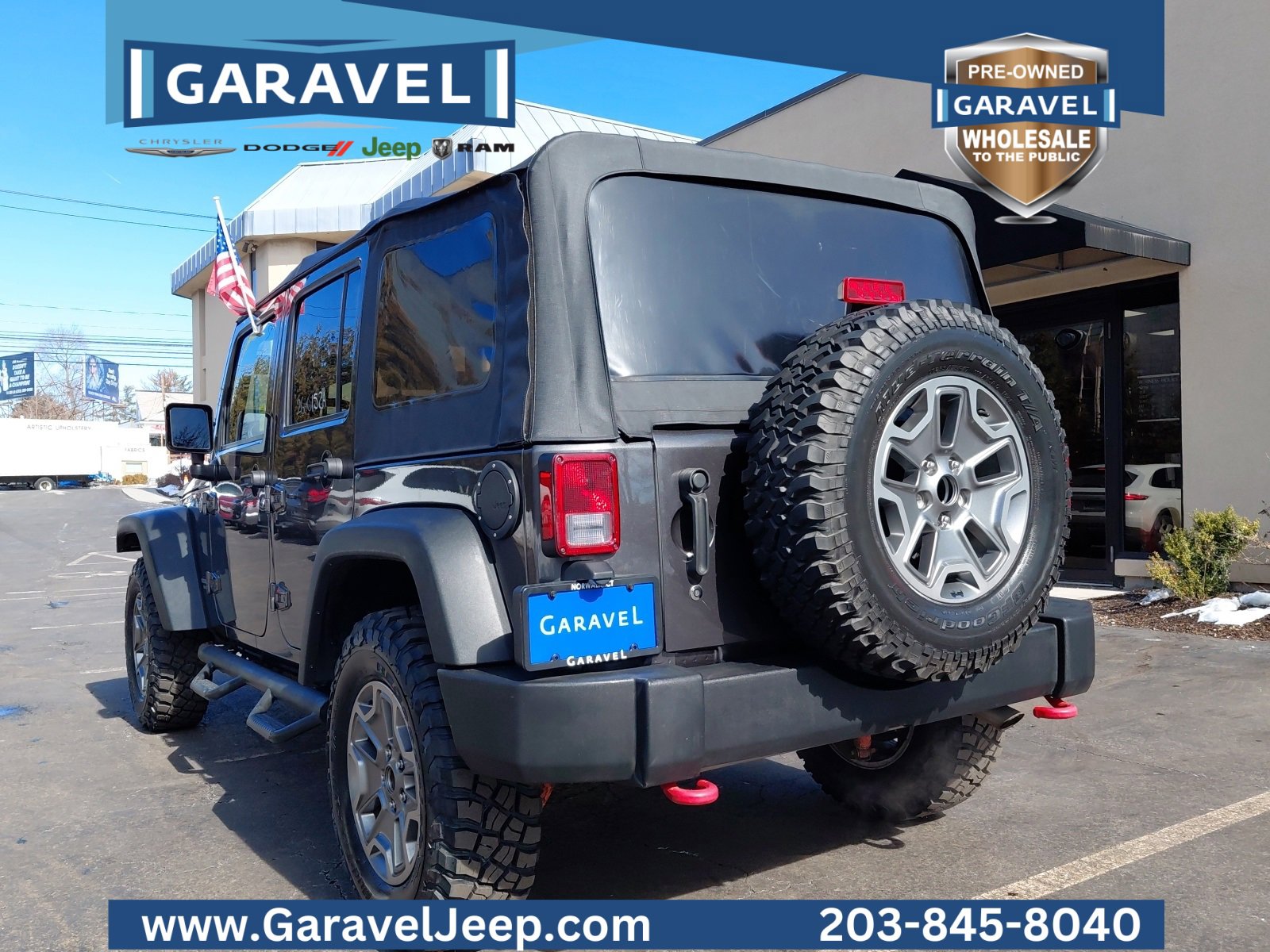 Used 2017 Jeep Wrangler Unlimited Rubicon w/ Cold Weather Group image 31