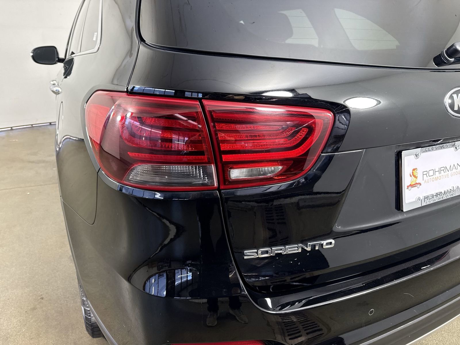 Used 2020 Kia Sorento EX image 30