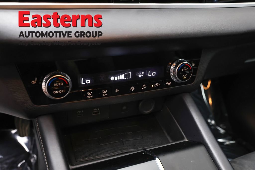 Used 2024 Mitsubishi Outlander SE AWD/4WD image 19