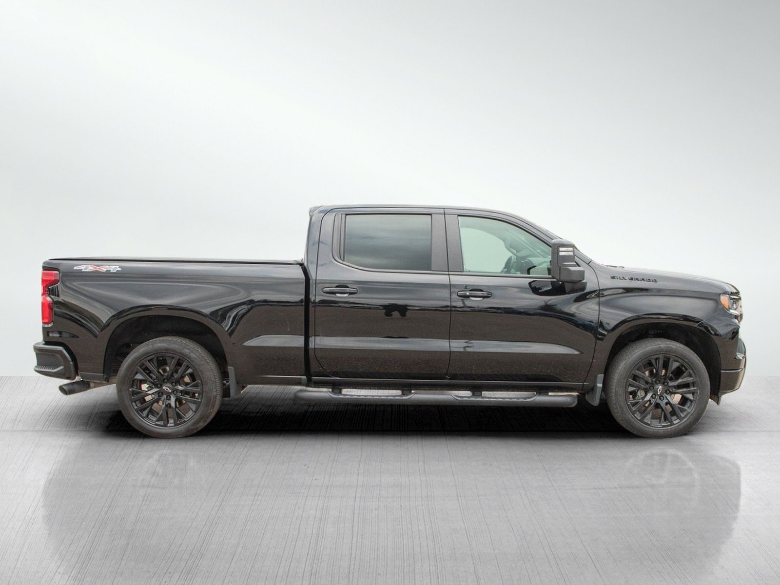 Used 2024 Chevrolet Silverado 1500 RST w/ Rally Edition AWD/4WD image 6
