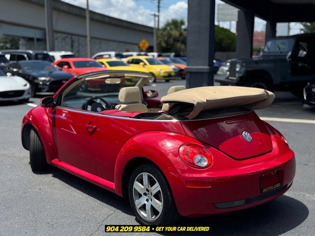 Used 2006 Volkswagen Beetle Convertible w/ Package 1 FWD image 6
