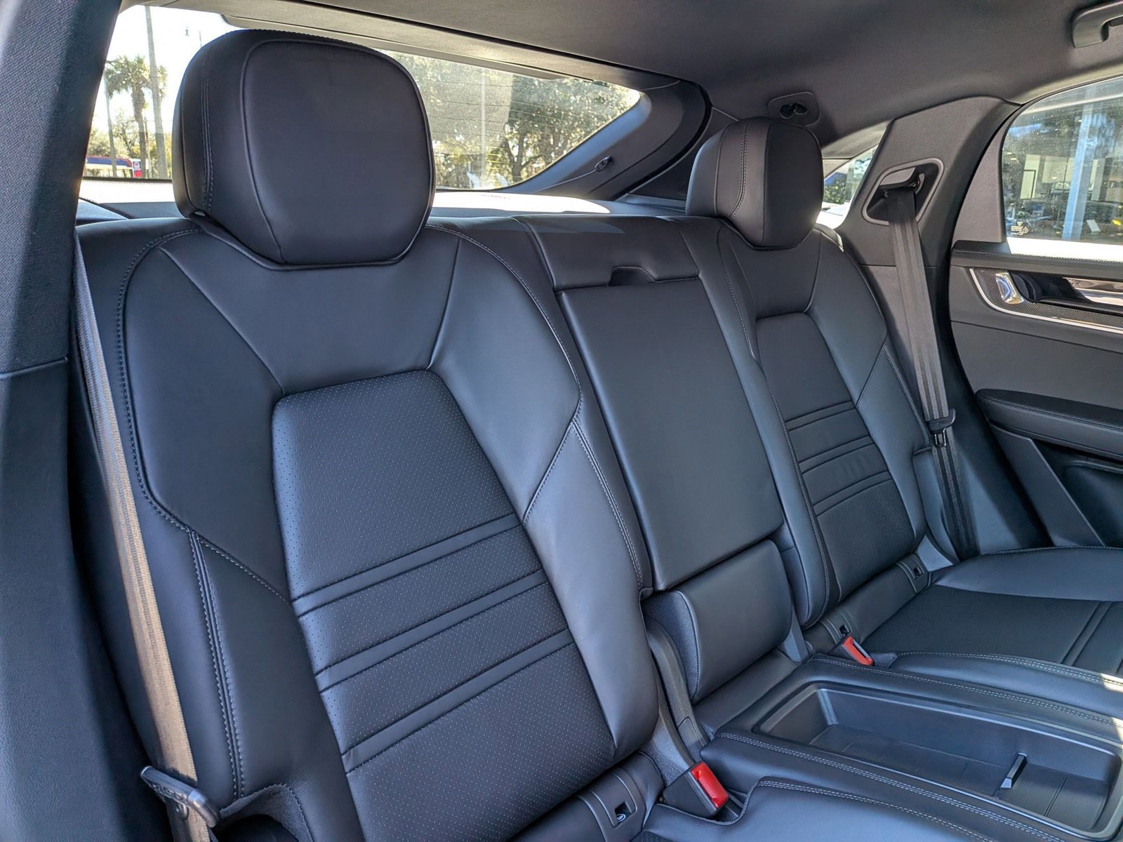 New 2026 Porsche Cayenne Coupe image 24