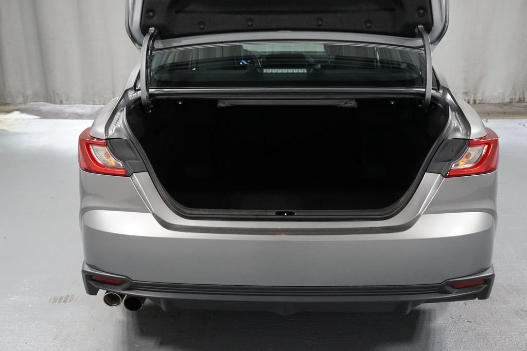 Certified 2025 Toyota Camry SE FWD image 35
