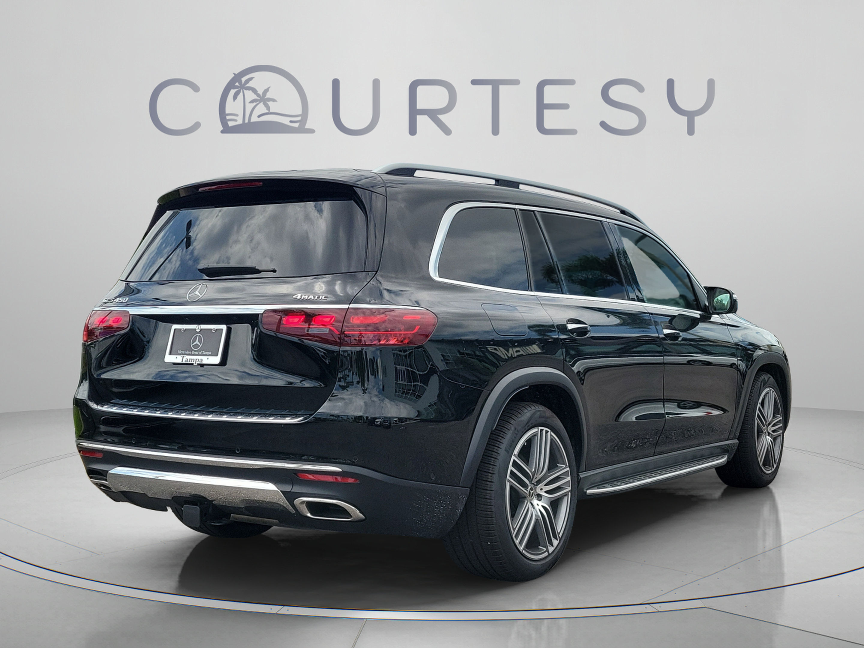 Certified 2026 Mercedes-Benz GLS 450 4MATIC image 3