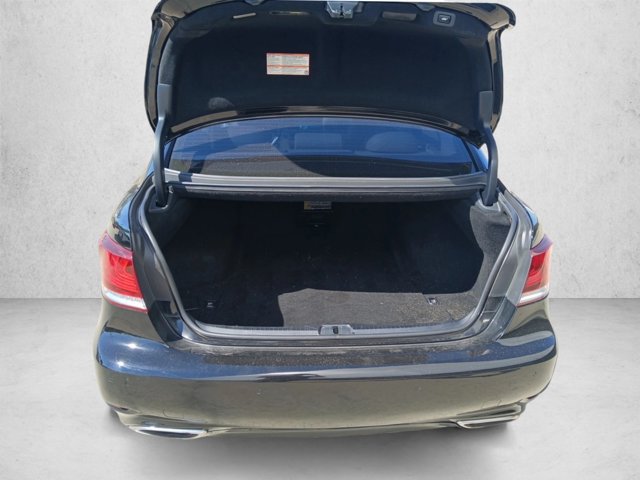 Used 2015 Lexus LS 460 w/ Comfort Package RWD image 6