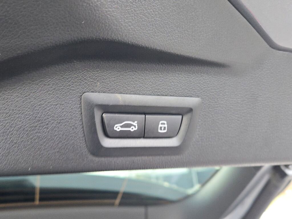 Used 2026 BMW X5 xDrive40i image 18