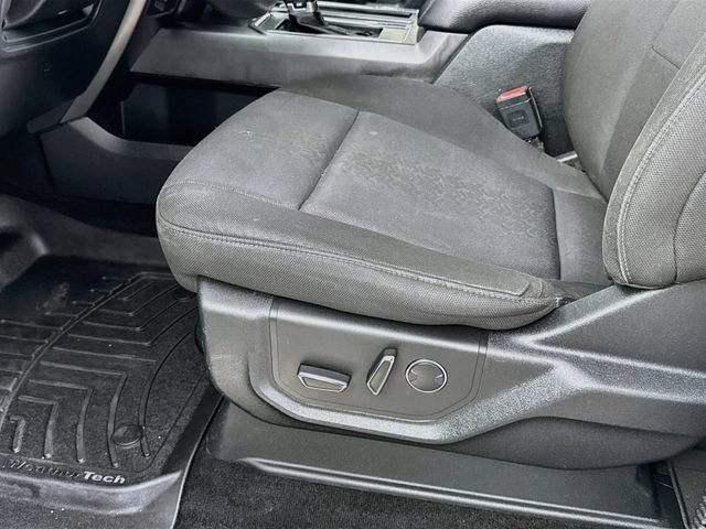 Used 2018 Ford F150 XLT w/ Equipment Group 302A Luxury AWD/4WD image 18