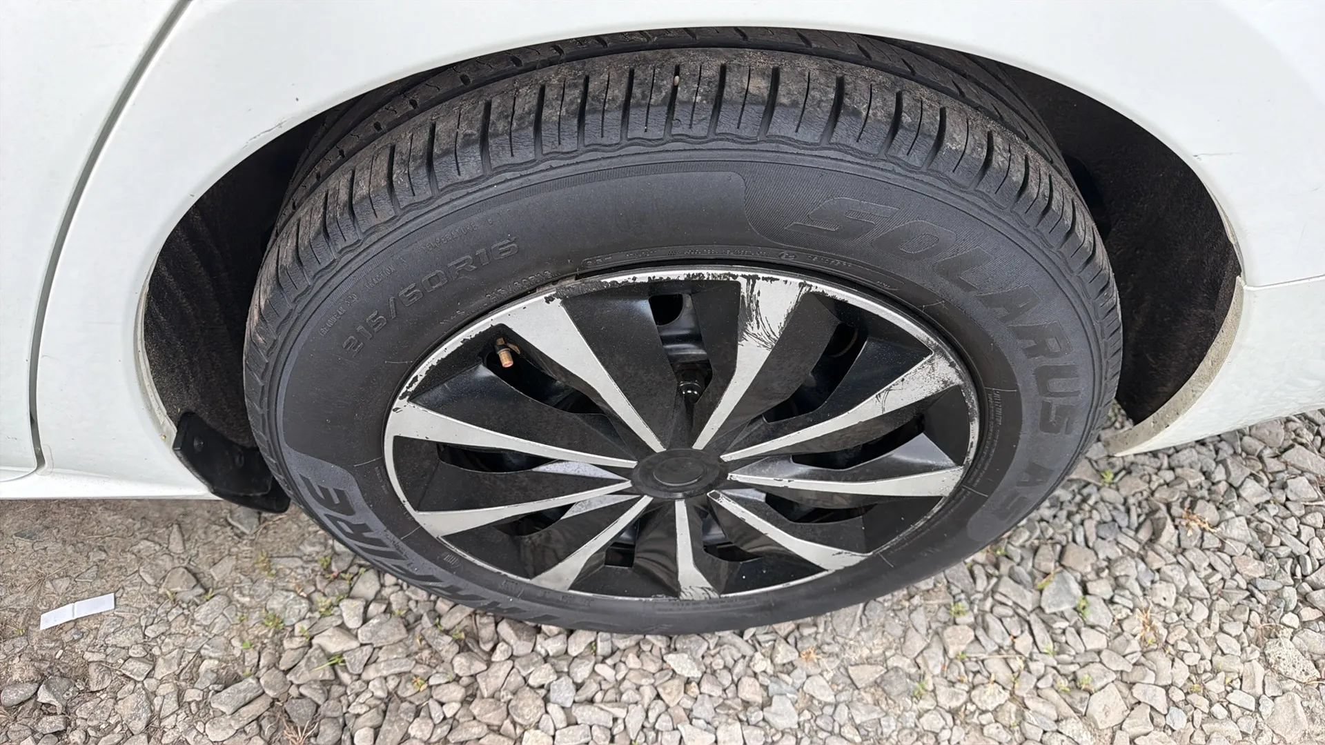 Used 2020 Nissan Altima 2.5 S FWD image 9